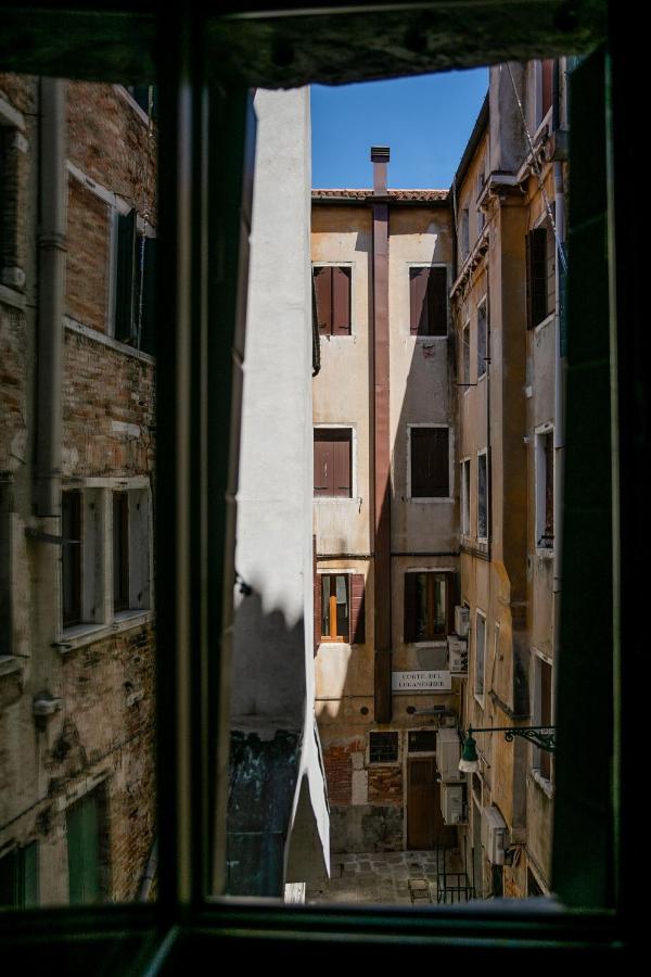 Hidden Gem in Venetië Buitenkant foto